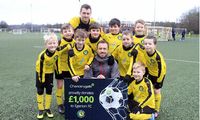 Back of the net! Knutsford’s Egerton FC mini footballers celebrate £1,000 new equipment donation